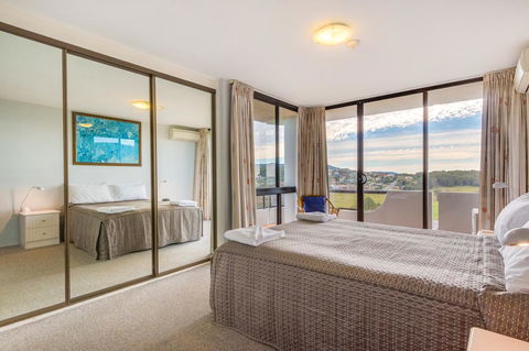 Pacific Towers Beach Resort - Accommodation Bookings 38