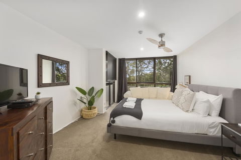 Pacific Towers Beach Resort - Accommodation Bookings 3