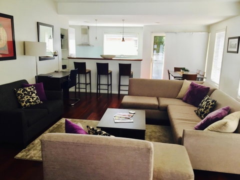 Encore Apartments - Accommodation Bookings 1