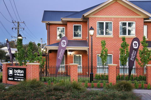 Best Western Plus Bolton On The Park - Accommodation Bookings 1