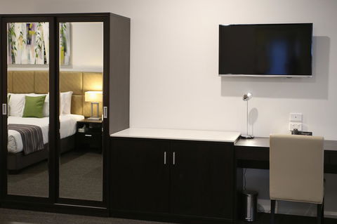 Best Western Plus Bolton On The Park - Accommodation Bookings 13