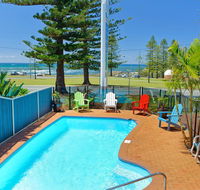 Beach House Holiday Apartments