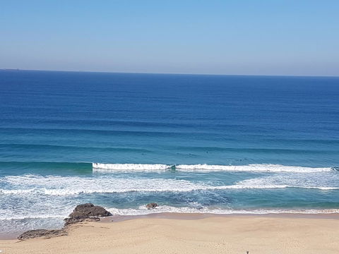 Arena Luxury Beachfront Apartment - Accommodation Bookings 29