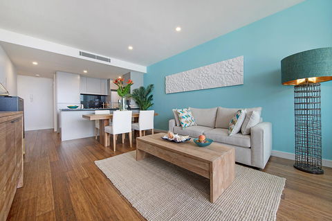 Arena Luxury Beachfront Apartment - Accommodation Bookings 41