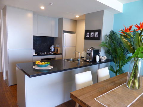 Arena Luxury Beachfront Apartment - Accommodation Bookings 17