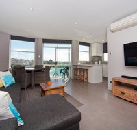 Gorgeous Coogee Views 2 beds WT21 - Accommodation Bookings