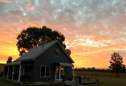 Madigan Wine Country Cottages - Accommodation Bookings 15