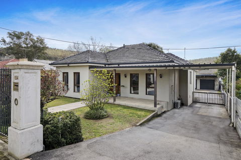 The Spa Cottage With HotTub, Netflix & Stan - Accommodation Bookings 20