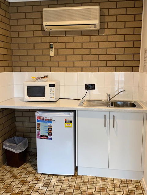 Albury City Motel - Accommodation Bookings 11