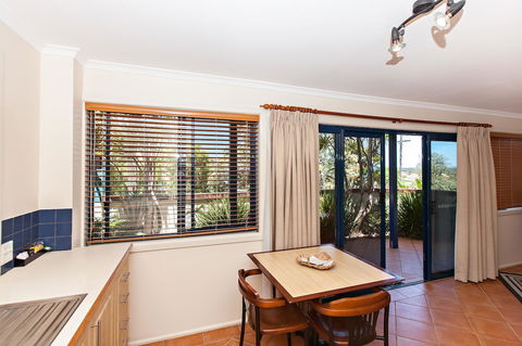 Coast Yamba - Adults Only - Accommodation Bookings 32