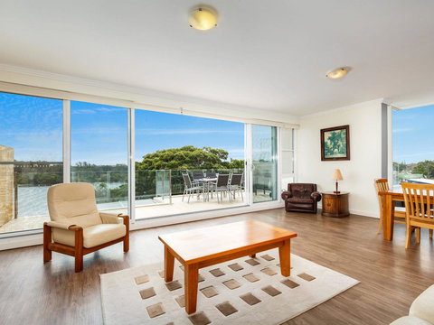 Regatta 13 - Accommodation Bookings 8