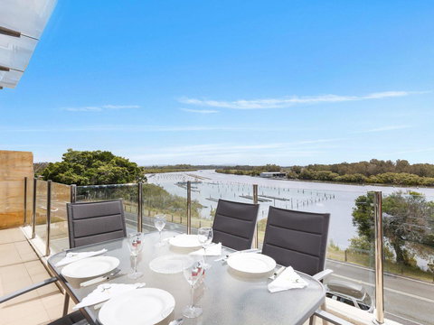 Regatta 13 - Accommodation Bookings 0