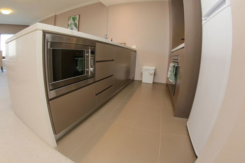 Olympic Park Sunshine 2 Bedrooms Apts With Private Parking - Accommodation Bookings 8