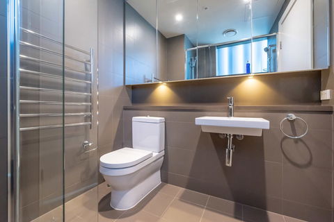 Olympic Park Sunshine 2 Bedrooms Apts With Private Parking - Accommodation Bookings 29
