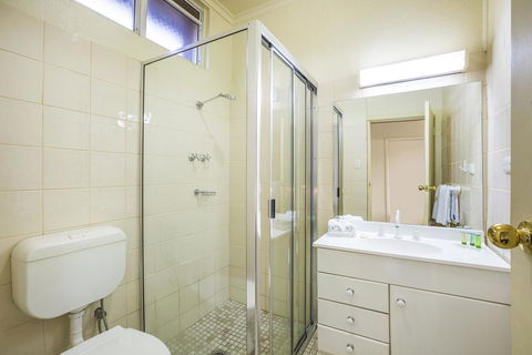 Boomerang Hotel - Accommodation Bookings 20