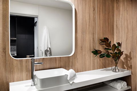 Veriu Green Square - Accommodation Bookings 6