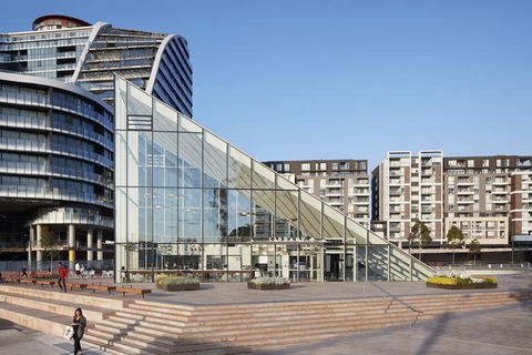 Veriu Green Square - Accommodation Bookings 28