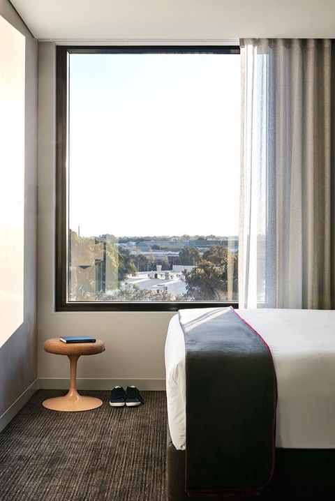 Veriu Green Square - Accommodation Bookings 11