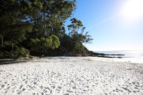 Seaglass - Stunning Views Of Jervis Bay - Accommodation Bookings 41