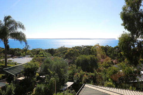 Seaglass - Stunning Views Of Jervis Bay - Accommodation Bookings 31
