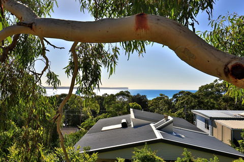 Seaglass - Stunning Views Of Jervis Bay - Accommodation Bookings 24