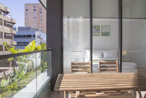 Cozy Apartment With Harbour Bridge View In Bondi - Accommodation Bookings 6