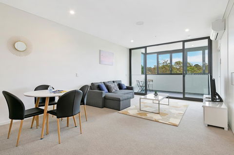 Stylish And Neat Two Bed Apartment In Wentworth Point - Accommodation Bookings 4