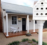 Thelma's Temora - Accommodation Bookings