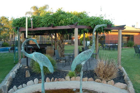 Federation Motel Resort - Corowa - Accommodation Bookings 8
