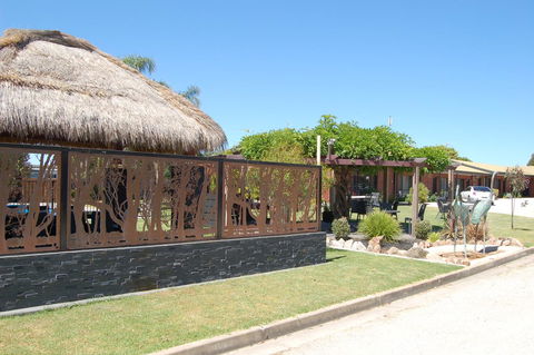 Federation Motel Resort - Corowa - Accommodation Bookings 7