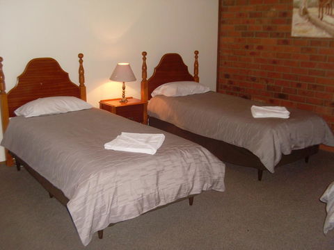 Federation Motel Resort - Corowa - Accommodation Bookings 44