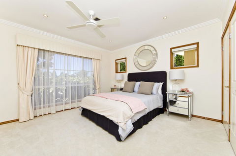 One Mile Mansion - Private Coastal Retreat FREE FAMILY ADVENTURE PASS - Accommodation Bookings 14