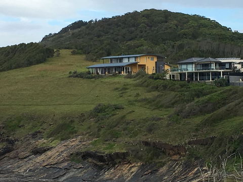 OceanScape Luxury Beachfront Villas - Accommodation Bookings 11