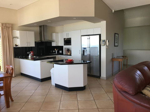 OceanScape Luxury Beachfront Villas - Accommodation Bookings 16