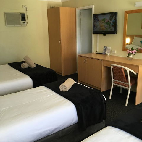 Sky Rider Motor Inn - Accommodation Bookings 42