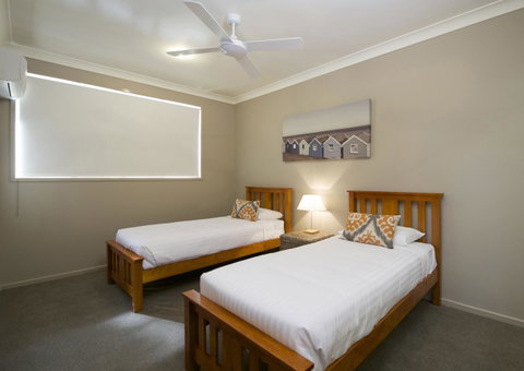 Marty's @ Little Beach - Accommodation Bookings 7