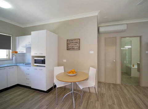 Marty's @ Little Beach - Accommodation Bookings 18