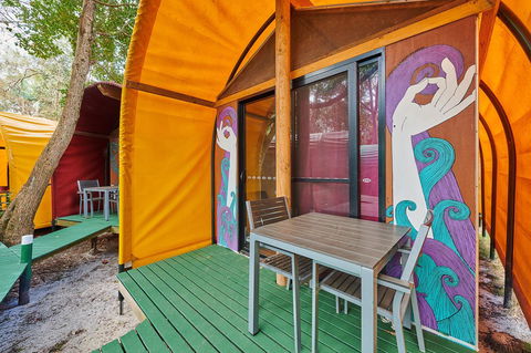 Arts Factory By Nomads - Accommodation Bookings 11