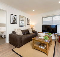 Sleeping in Style - Central  Sophisticated - Accommodation Bookings