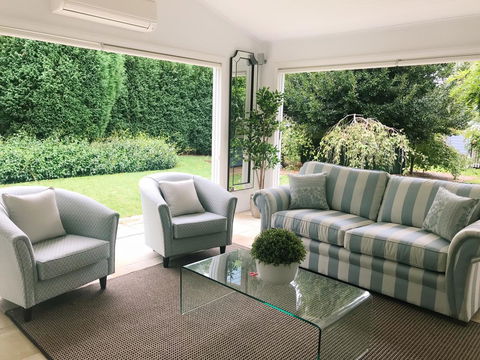 Bowral Escape - Accommodation Bookings 0