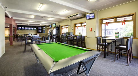 Nightcap At Hume Hotel - Accommodation Bookings 24