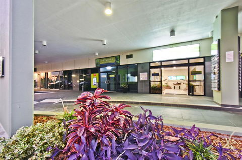 Nomikis\'On The Avenue - Accommodation Bookings 19