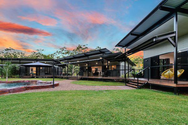  Accommodation Bookings