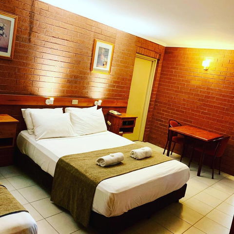 Pine Tree Motel - Accommodation Bookings 28