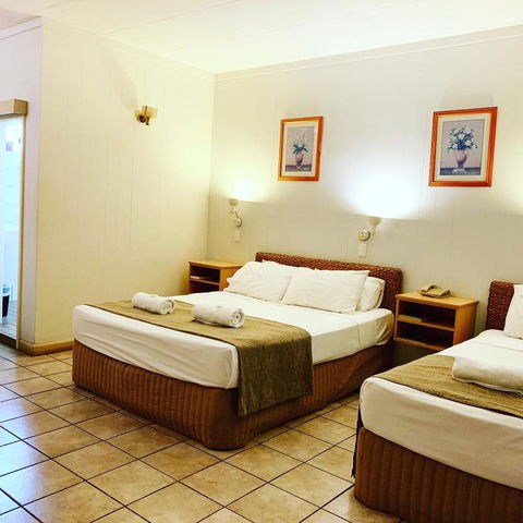 Pine Tree Motel - Accommodation Bookings 24