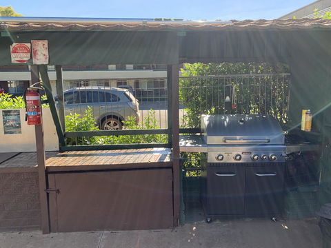 Pine Tree Motel - Accommodation Bookings 4
