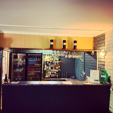 Pine Tree Motel - Accommodation Bookings 8
