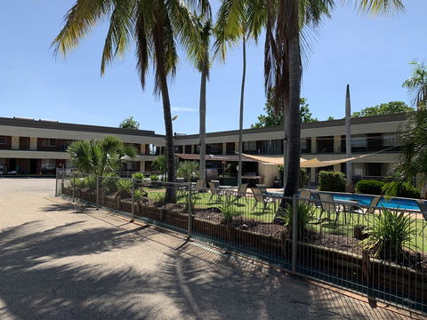 Pine Tree Motel - Accommodation Bookings 2