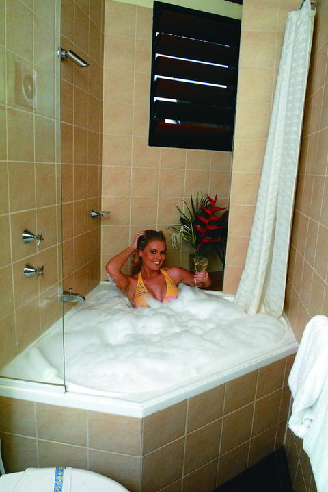 Palms City Resort - Accommodation Bookings 19