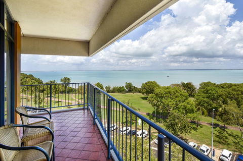 Mantra On The Esplanade - Accommodation Bookings 6